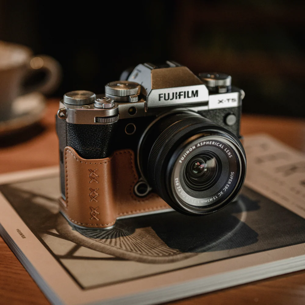 Leather Camera Case (For FujiFilm） - Image 3