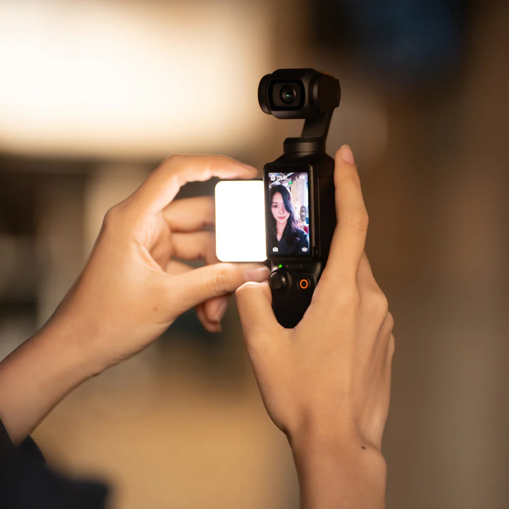 Magnetic Pocket Fill Light - Image 5