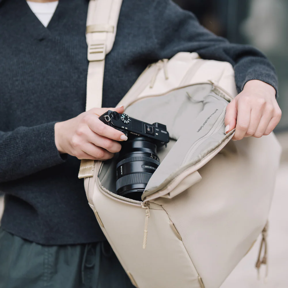 OneGo Lite Backpack - Image 8